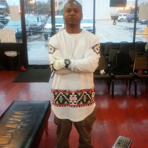 Meet your Posher, Sixshot